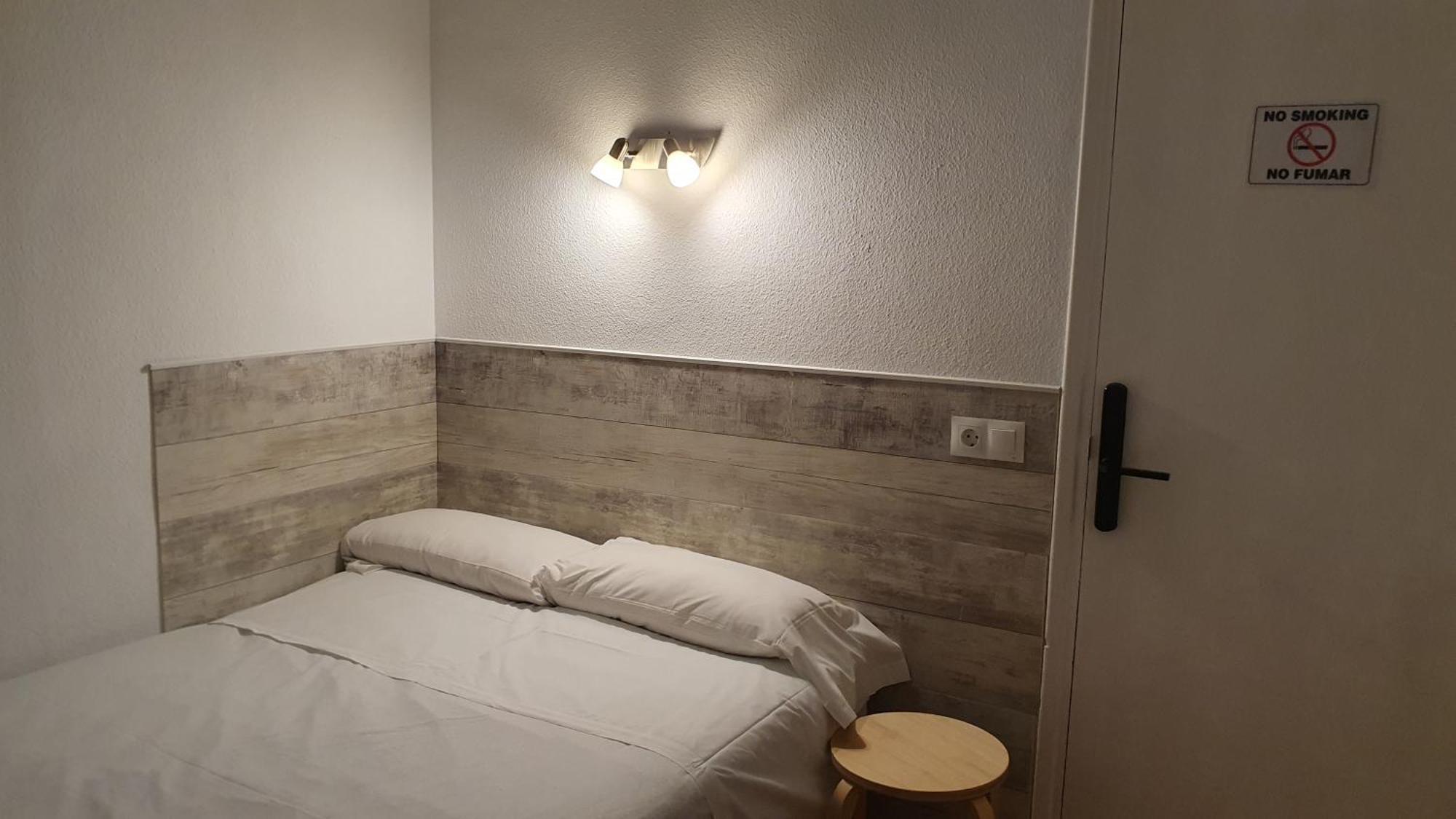 Hostal Ginebra -Madrid Centro Gran Via Sol- エクステリア 写真