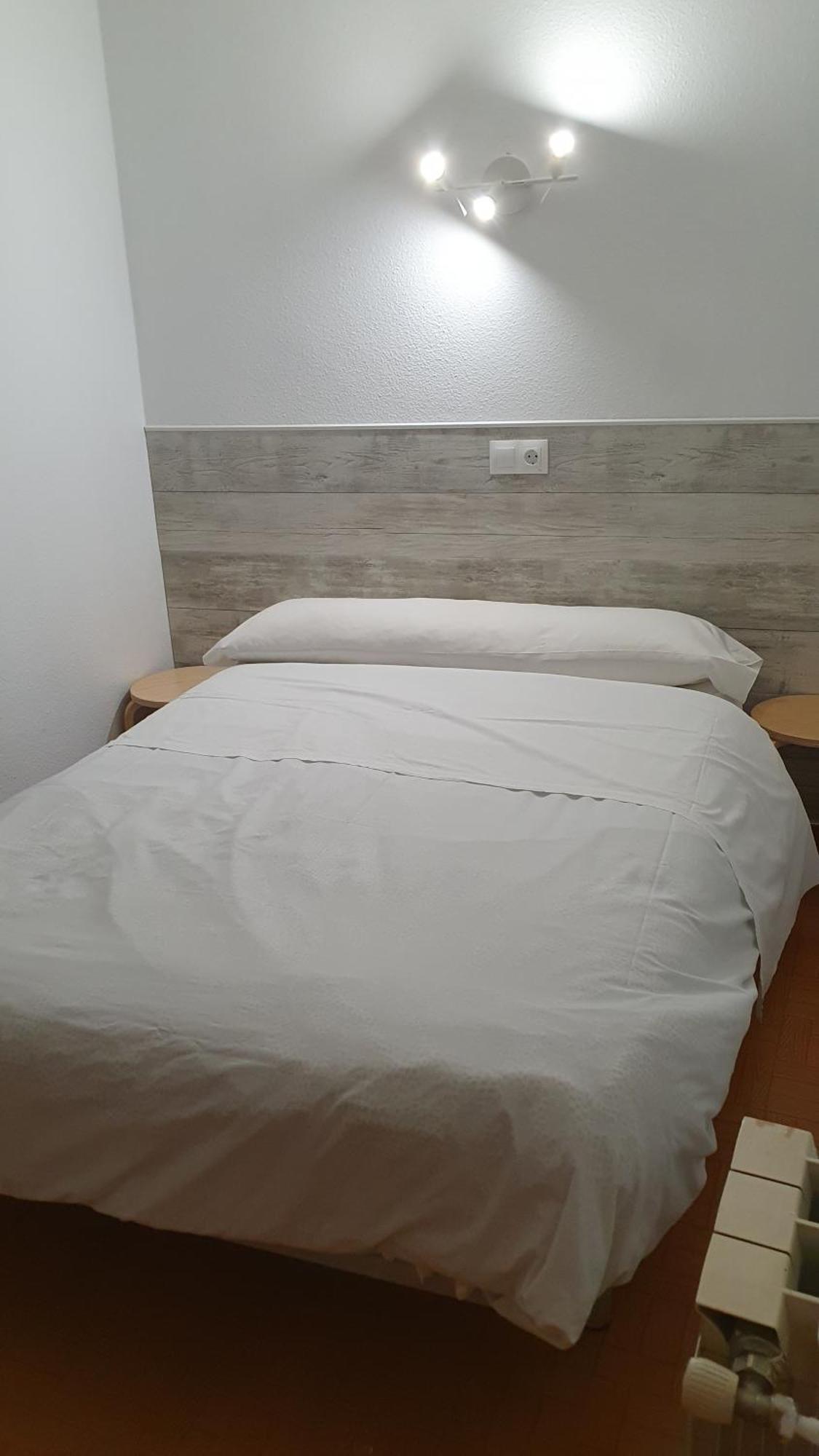 Hostal Ginebra -Madrid Centro Gran Via Sol- エクステリア 写真