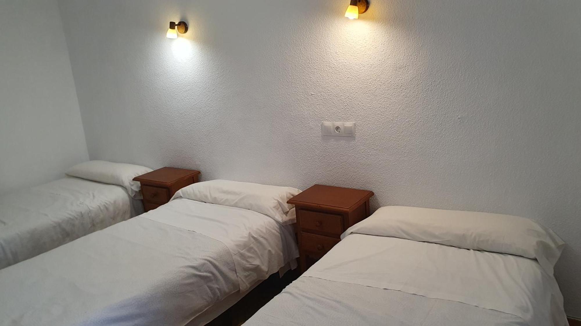 Hostal Ginebra -Madrid Centro Gran Via Sol- エクステリア 写真