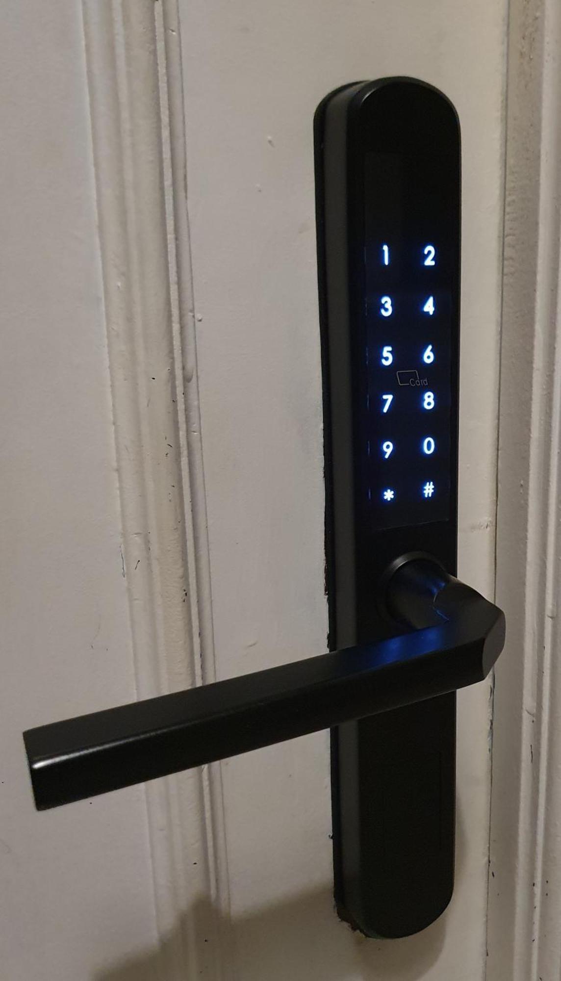 Hostal Ginebra -Madrid Centro Gran Via Sol- エクステリア 写真
